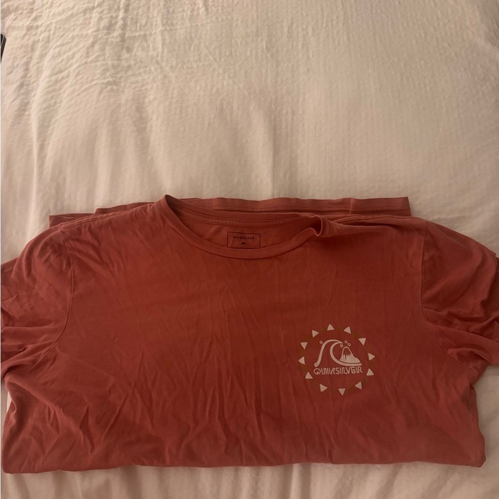 Quicksilver coral beachy T-Shirt